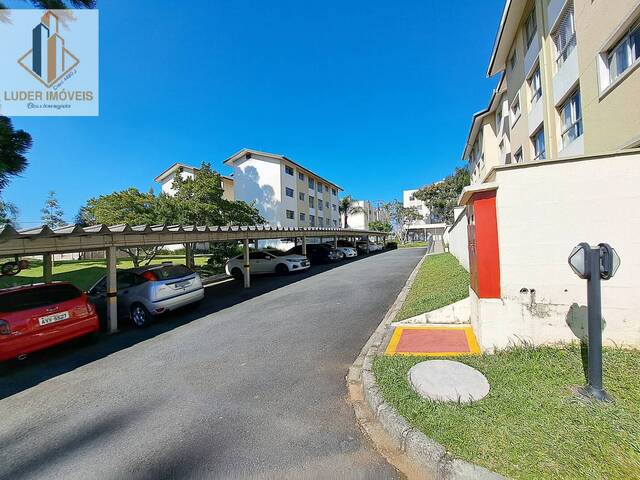 #900 - Apartamento para Venda em Curitiba - PR
