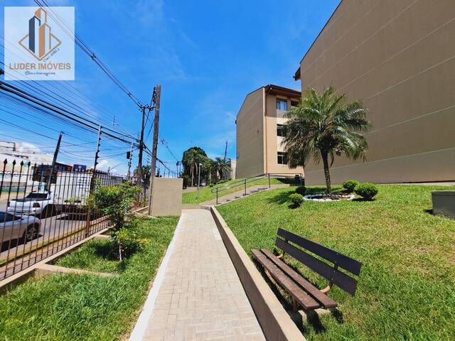#901 - Apartamento para Venda em Curitiba - PR
