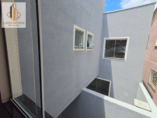 #909 - Sobrado para Venda em Curitiba - PR - 2