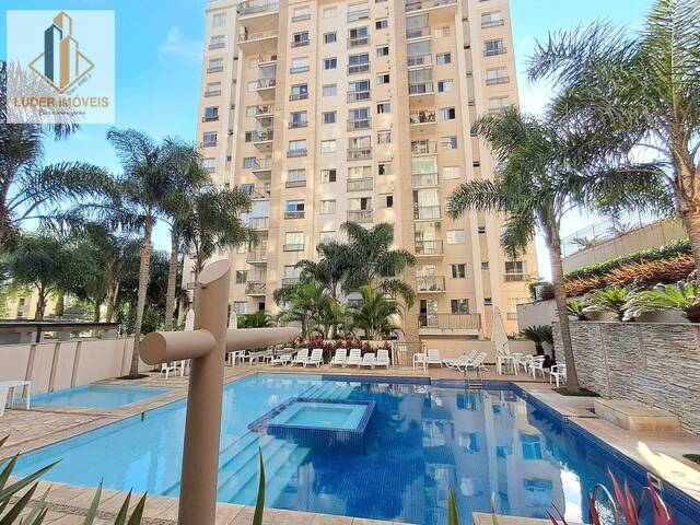 #910 - Apartamento para Venda em Curitiba - PR