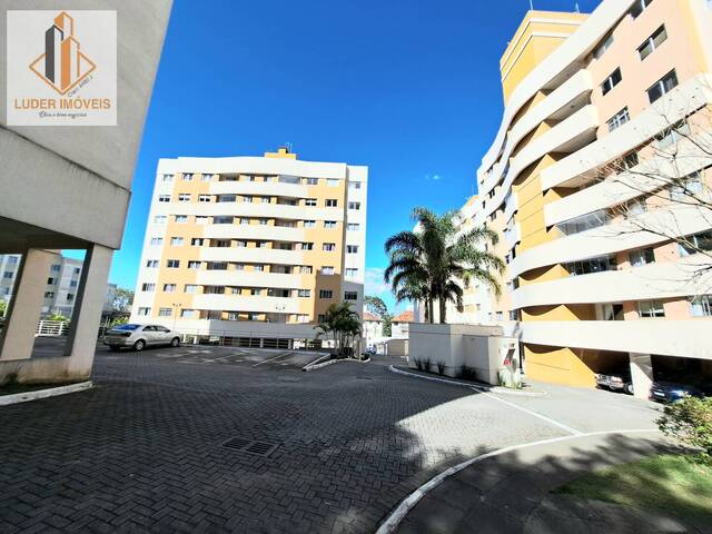 #933 - Apartamento para Locação em Curitiba - PR