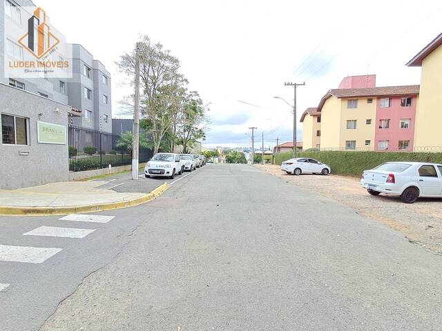 #930 - Apartamento para Venda em Curitiba - PR