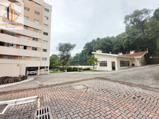 #934 - Apartamento para Venda em Curitiba - PR - 3