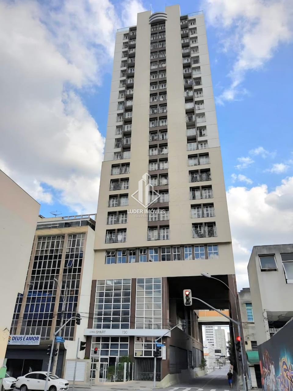 Studios venda Ed. Living Smart no Centro de Curitiba em Centro